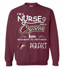 I'M A Nurse And A Arizona Coyotes Fans Gift Crewneck Sweatshirt - zezetee I'M A Nurse And A Arizona Coyotes Fans Gift Crewneck Sweatshirt - zezetee