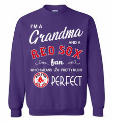 I'M A Grandma And A Boston Red Sox Fans Gift Crewneck Sweatshirt - zezetee