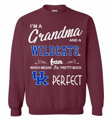 I'M A Grandma And A Kentucky Wildcats Fan Crewneck Sweatshirt - zezetee
