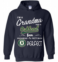 I'M A Grandma And A Oakland Athletics Fans Gift Hoodie - zezetee