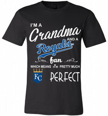 I'M A Grandma And A Kansas City Royals Fans Gift Canvas USA - zezetee