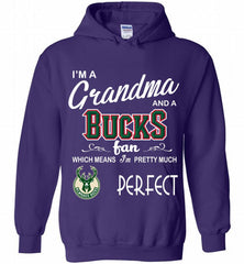 I'M A Grandma And A Milwaukee Bucks Fans Perfect Hoodie - zezetee