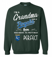 I'M A Grandma And A Kansas City Royals Fans Gift Crewneck Sweatshirt - zezetee