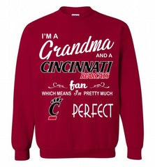 I'M A Grandma And A Cincinnati Bearcats Fan Crewneck Sweatshirt - zezetee