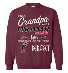 I'M A Grandpa And A Cincinnati Bearcats Fan Crewneck Sweatshirt - zezetee