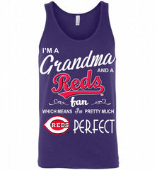 I'M A Grandma And A Cincinnati Reds Fans Gift Tank - zezetee