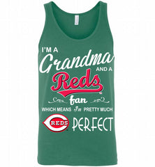 I'M A Grandma And A Cincinnati Reds Fans Gift Tank - zezetee