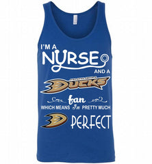 I'M A Nurse And A Anaheim Ducks Fans Gift Tank - zezetee