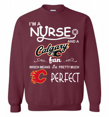 I'M A Nurse And A Calgary Flames Fans Gift Crewneck Sweatshirt - zezetee