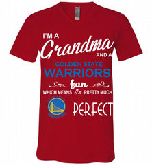 I'M A Grandma And A Golden State Warriors Fans Perfect V-Neck Shirt - zezetee