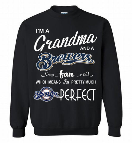 I'M A Grandma And A Milwaukee Brewers Fans Gift Crewneck Sweatshirt - zezetee
