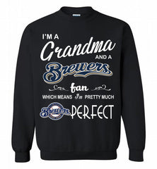 I'M A Grandma And A Milwaukee Brewers Fans Gift Crewneck Sweatshirt - zezetee