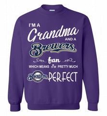 I'M A Grandma And A Milwaukee Brewers Fans Gift Crewneck Sweatshirt - zezetee