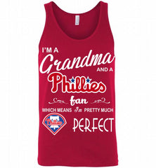 I'M A Grandma And A Philadelphia Phillies Fans Gift Tank - zezetee