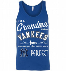 I'M A Grandma And A New York Yankees Fans Gift Tank - zezetee